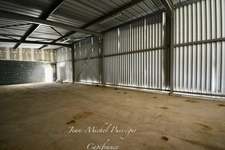 Entrepôt de 250m2 à vendre MONTREJEAU (31)