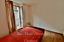 Immeuble à Vendre à SAINT BEAT LEZ (31), 4 Appartements du T2 au T3