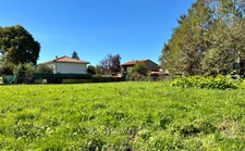 Dpt Haute Garonne (31), à vendre à SAINT GAUDENS, Terrain à batir de 970m2, Vue Pyrénées