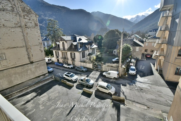 Appartement à Vendre 2 pièces BAGNERES DE LUCHON (31), Exposition Sud, Vue Pyrénées