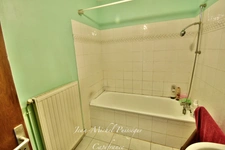Maison à vendre 6 pièces 142m2 à VALENTINE (31) comprenant 2 Logements Type III, Jardin