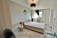 Immeuble à vendre à SAINT GAUDENS (31), avec Restaurant et 7 Appartements