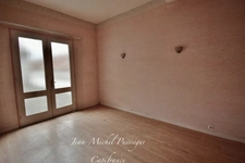 Entrepôt / Bureaux de 750m2 à Vendre à SAINT GAUDENS (31)