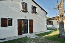 Haute-Garonne (31) department, for sale in Saint-Gaudens: Single-storey house 215m2 + Apartment, Garage, 850m2 plot of land  