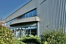 A louer à SAINT GAUDENS (31), Local Commercial et Industiel de 2400m2 Terrain de 3880m2