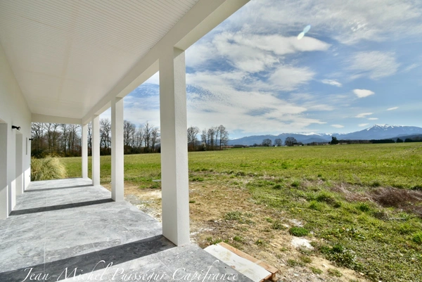 Dpt Haute Garonne (31), à vendre LANDORTHE Maison de plain-pied de 7 pièces 170m2 Terrain 1400m2  