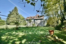 Dpt Haute Garonne (31), à Vendre à SAINT GAUDENS Manoir 12 pièces de 350 m² Vue Pyrénées Terrain de 10.000m² 