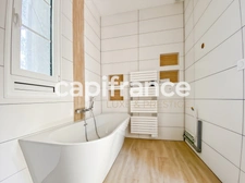 Property for sale 17 rooms LORMONT (33)