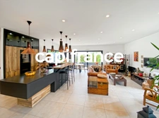Maison d'architecte à Carbon-Blanc (33) 