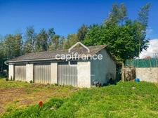 Terrain à vendre de 1 280,00 m² CARBON BLANC (33)