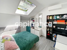 Property for sale 17 rooms LORMONT (33)