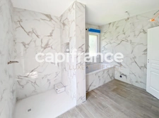 Property for sale 17 rooms LORMONT (33)