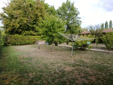 Maison de 128 m2 avec beaux volumes, jardin et dépendances