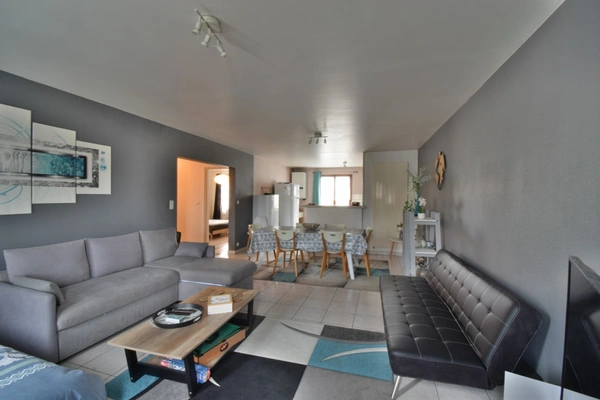 3 Logements sur terrain clos - Investissement, famille ou projet locatif LOISY SUR MARNE