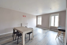 Appartement meublé de 99 m² à louer à Revigny-sur-Ornain – 3 chambres possibles, garage et jardin