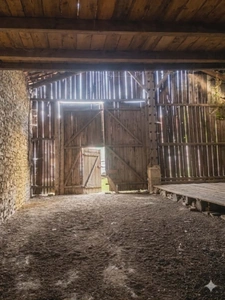 GRANGE – GRAND VOLUME – STOCKAGE / ATELIER – SECTEUR MENAUCOURT