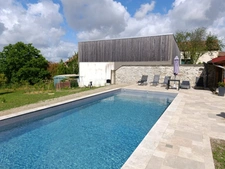 MAISON FAMILIALE 186 m² – 5 CHAMBRES – PISCINE – DPE B – TERRAIN 2 600 m² – LAIMONT