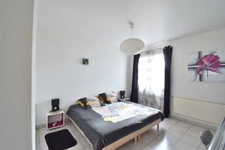 3 Logements sur terrain clos - Investissement, famille ou projet locatif LOISY SUR MARNE