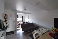 3 Logements sur terrain clos - Investissement, famille ou projet locatif LOISY SUR MARNE