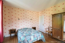 Maison de 128 m2 avec beaux volumes, jardin et dépendances