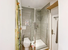 AIX-LES-BAINS CENTRE – STUDIO MEUBLÉ AU SEIN DU PRESTIGIEUX GRAND HÔTEL