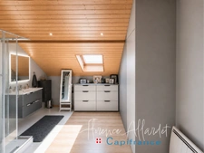 Superbe propriété familiale 5 pièces aux prestations soignées-Terrain 800m2 piscinable- AIX LES BAINS (73)