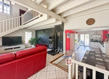 Saint-Jeoire-Prieuré – Character property with large annex and swimming pool (73)
