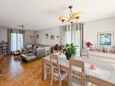 Superbe propriété familiale 5 pièces aux prestations soignées-Terrain 800m2 piscinable- AIX LES BAINS (73)