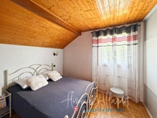 Superbe propriété familiale 5 pièces aux prestations soignées-Terrain 800m2 piscinable- AIX LES BAINS (73)
