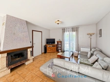Superbe propriété familiale 5 pièces aux prestations soignées-Terrain 800m2 piscinable- AIX LES BAINS (73)