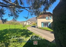 Saint-Jeoire-Prieuré – Character property with large annex and swimming pool (73)