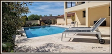 Propriété à vendre 6 pièces FEILLENS (01)proche Mâcon 207m², piscine chauffée, double garage,5 chambres 2 suites