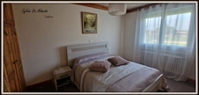 Maison à vendre 6 pièces BAGE LA VILLE (01)206 m², piscine, vue dégagée campagne et monts Mâcon, véranda, cave, terrain 3000 m²