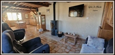 Maison à vendre 6 pièces BAGE LA VILLE (01)206 m², piscine, vue dégagée campagne et monts Mâcon, véranda, cave, terrain 3000 m²