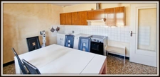 Maison à vendre 122 m² 5 pièces BAGE LA VILLE double garage, terrain 838 m² clos(01)