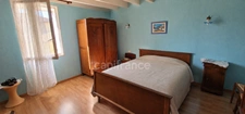 Longère property, 165 m², for sale, 6 rooms, Bage Dommartin (01), 4000 m² plot, outbuildings, potential, character
