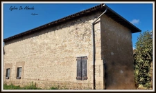 Maison à vendre 8 pièces REYSSOUZE (01) proche PONT DE VAUX 180 m², dépendance 150 m², carport 68 m², terrain clos 1690m²
