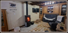 Maison à vendre 6 pièces BAGE LA VILLE (01)206 m², piscine, vue dégagée campagne et monts Mâcon, véranda, cave, terrain 3000 m²