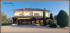 Maison à vendre 6 pièces BAGE LA VILLE (01)206 m², piscine, vue dégagée campagne et monts Mâcon, véranda, cave, terrain 3000 m²