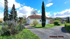 MAISON EN PIERRE A  PENNE D'AGENAIS (47)