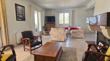 Maison familiale avec vue au LEDAT (47)