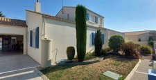 Maison à vendre 6 pièces - 149m2 - 4 chambres - double garage  LUCON (85)