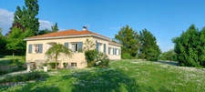 Maison à vendre 6 pièces et grande véranda à Fontenay le Comte (85)