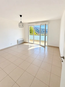 Appartement à vendre 2 pièces CARROS LES PLANS