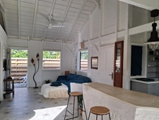 LE MOULE - MAISON MEUBLEE A LOUER DE TYPE T2