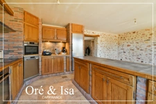Exceptional 9-room house for sale in SAINT VITTE (18)