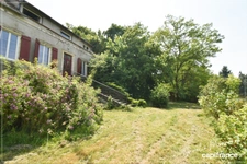 8-room bourgeois house in MAISONNAIS (18)