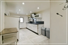 Maison familiale rénovée – 3 chambres – Chambre indépendante – Garage – Jardin – Vue campagne- AINAY LE VIEIL (18)