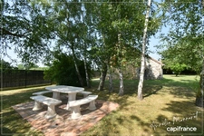 Charmante maison berrichonne avec grand terrain REIGNY (18)
