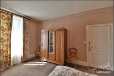 Cher department (18), for sale - house, barn and garden - 6 rooms, 110 m2
